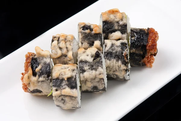 Close-Up bir suşi roll, Japon yemekleri — Stok fotoğraf