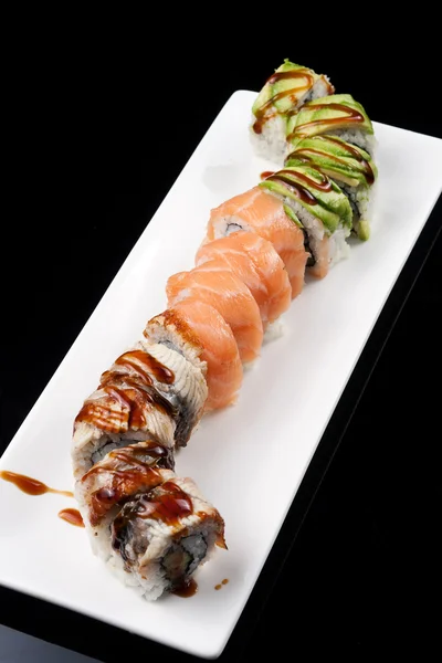 Detail sushi roll, japonské jídlo, smíšená sada — Stock fotografie