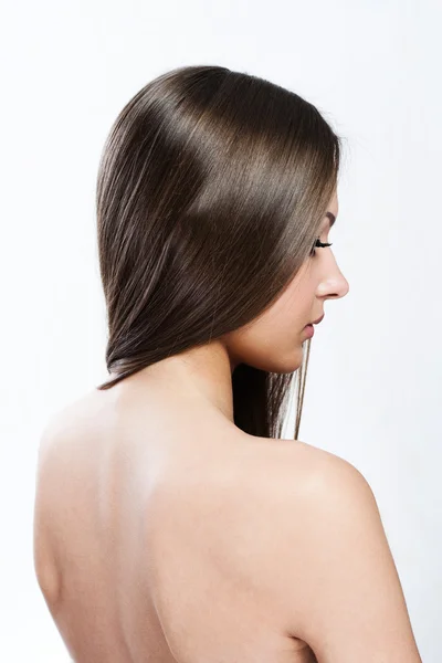 Hermosa mujer con cabello largo saludable — Foto de Stock