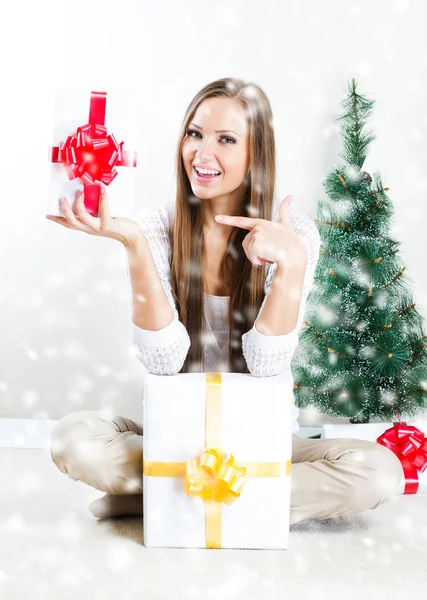 Woman with christmas gifts — Stock Photo, Image