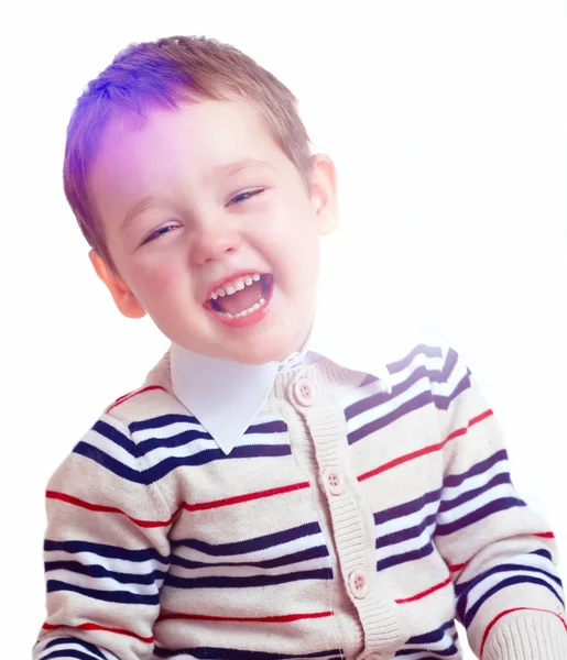 Śmiejąc się chłopca na białym tle, pozytywne emocje — Zdjęcie stockowe