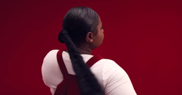 Happy Young African American Woman Long Hair Braid Whirling Red — Stock Video