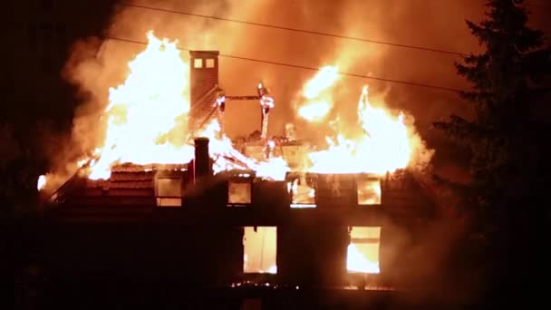 Edifício Está Chamas Noite Cidade — Vídeo de Stock