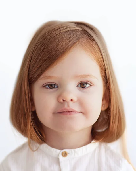 Πορτραίτο Τρίχρονου Κοριτσιού Για Φωτογραφία Ταυτότητας — Φωτογραφία Αρχείου