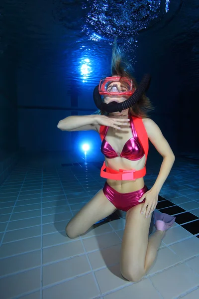 Female scuba diver — Stock Photo, Image