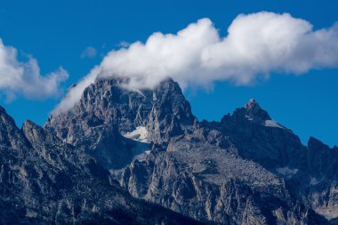 beyaz bulut dağ grand teton Milli Parkı üzerinde döşeme