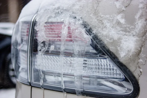 Headlight in the snow — Stock Photo, Image