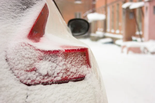 Headlight in the snow — Stock Photo, Image