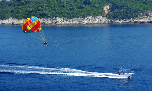 Parasailing — Stockfoto