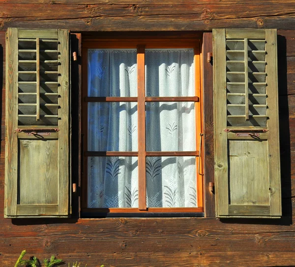 Old windows — Stock Photo, Image