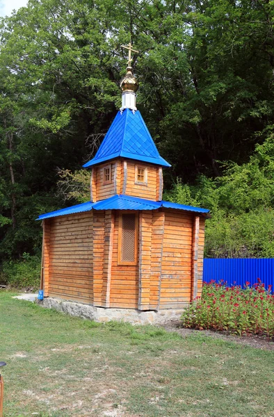 Capilla de San Florus y Laurus patrón de los animales. Garganta de Plyaho - Serpiente Amarilla, distrito de Tuapse, Krasnodar Krai, Rusia . — Foto de Stock