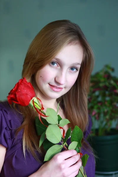 Girl with Rose — Stock Photo, Image