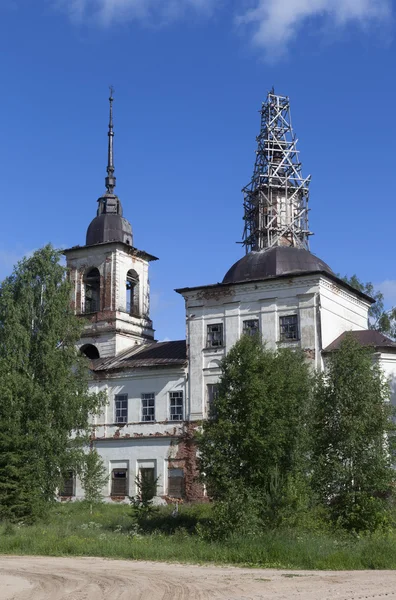 Az irgalmas, a Borovin templom. Verhovazhsky District, Vologda Region, Oroszország — Stock Fotó