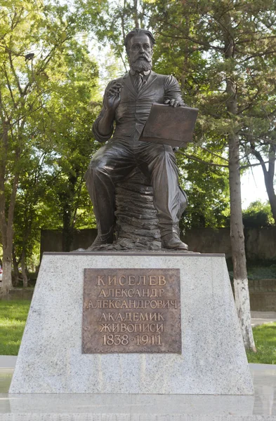 Monument artist Alexander Kiselyov Tuapse — Stock Photo, Image