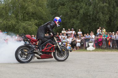 gösteri performans stantraydera alexei kalinin verkhovazhye, vologda region, Rusya Federasyonu