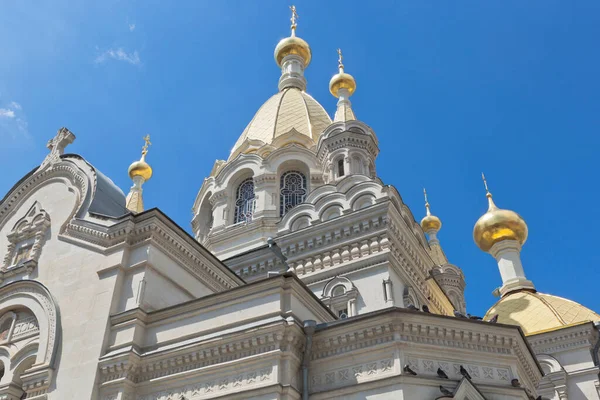 Cúpulas Catedral Intercessão Santíssima Theotokos Rua Bolshaya Morskaya Cidade Sevastopol — Fotografia de Stock