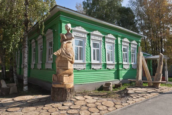 Totma Gebiet Wologda Russland September 2020 Reader Holzskulptur Der Nähe — Stockfoto