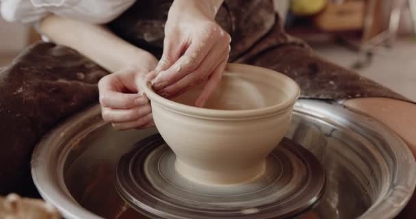 Creating Vase White Clay Close Closeup View Sculptor Workshop Makes — Stock videók