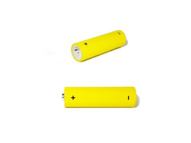 Sarı aa batarya uzanmak