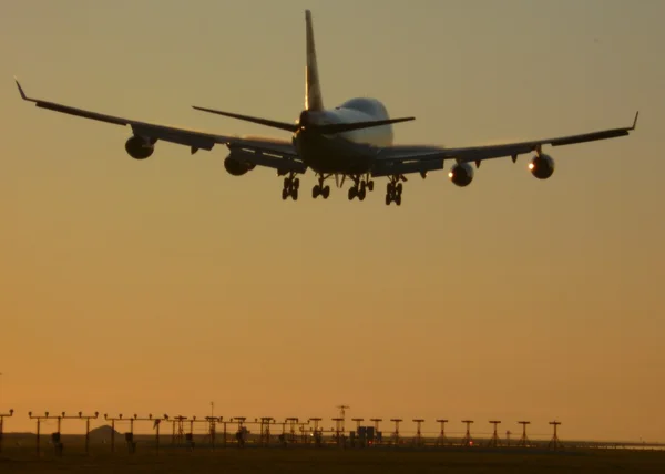 Landing van de Boeing 747 — Stockfoto
