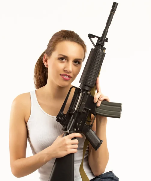 Mujer con rifle — Foto de Stock