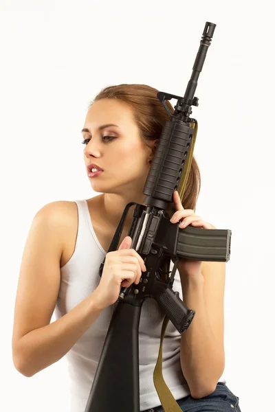 Žena s puškou — Stock fotografie