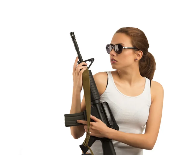 Meisje met een geweer m16 — Stockfoto