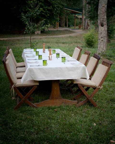 açık havada yemek