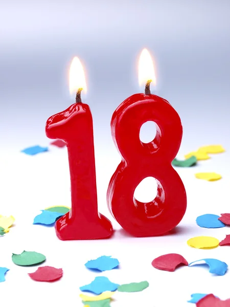 Lilin ulang tahun menunjukkan Nr. 18 — Stok Foto