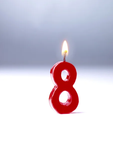 Candele di compleanno che mostrano il numero 8 — Foto Stock