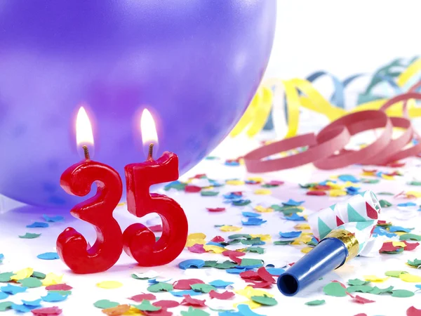 Velas de cumpleaños mostrando Nr. 35 — Foto de Stock