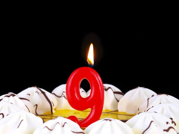 De cake van de kindverjaardag met rode kaarsen weergegeven: nr. 9 — Stockfoto