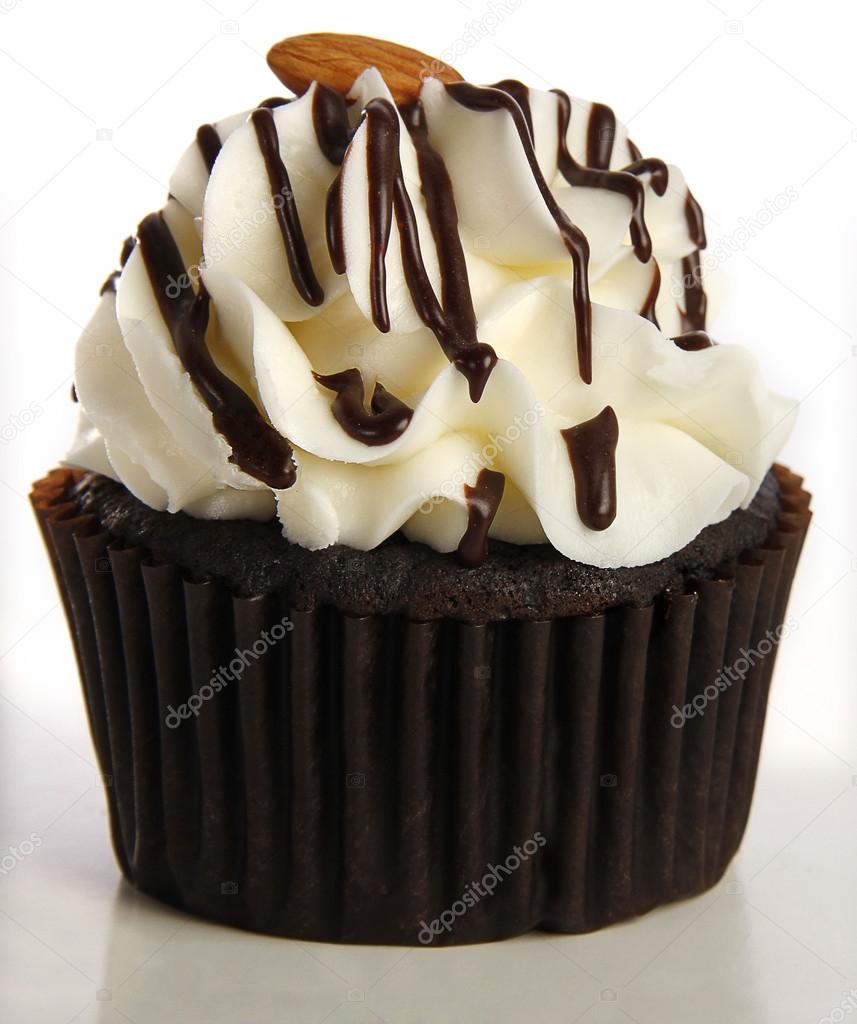 Chocolate Drizzle Cupcake