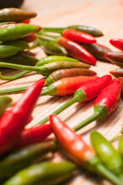 Bir demet kırmızı biber.