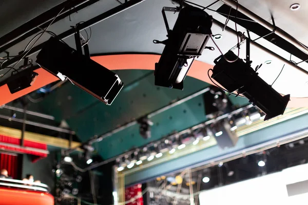 theater flood lights above stage