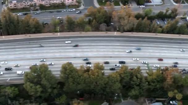 Flygfoto över los angeles freeway, motorväg — Stockvideo