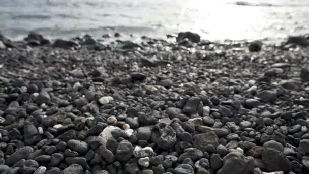 Pan de Rocky Beach — Vídeos de Stock