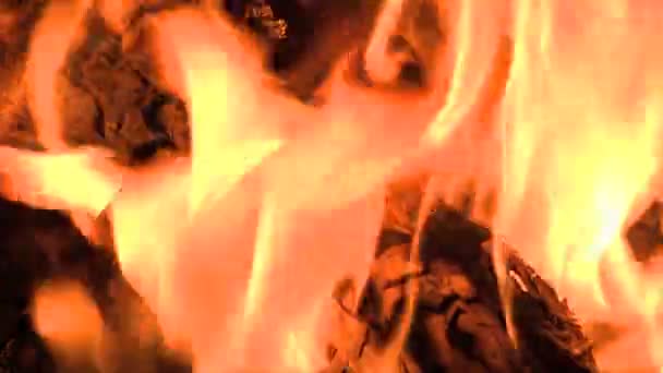 Mouvement lent du feu de camp 
