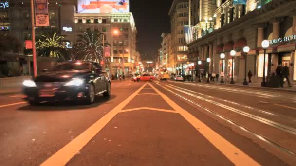在晚上的时间失效旧金山城市街道 — 图库视频影像