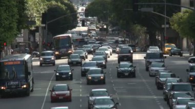 yoğun şehir şehir merkezinde sokak los angeles. gündüz