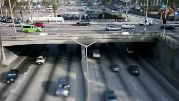 Tid förflutit av upptagen downtown freeway - los angeles — Stockvideo