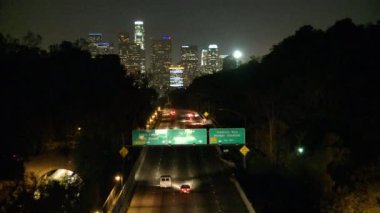 zaman atlamalı şehir los angeles trafiği olan