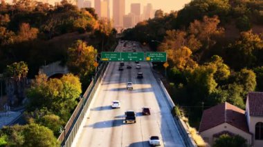 zaman atlamalı şehir los angeles trafiği olan