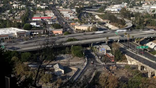 바쁜 도시 고속도로 교환 — 비디오