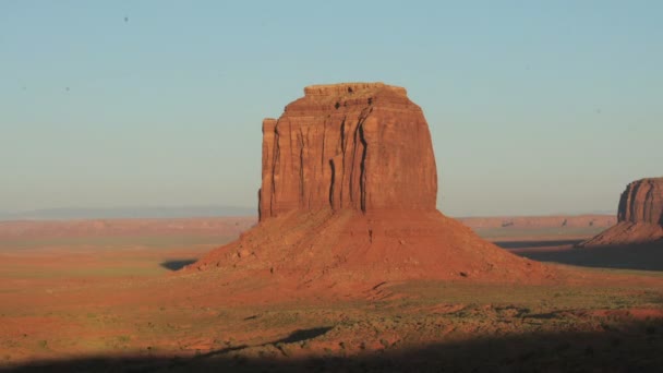 Pôr do sol sobre Monument Valley — Vídeo de Stock