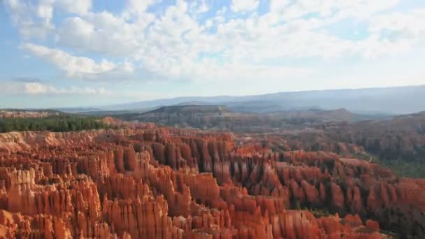 Nuages roulant sur Bryce Canyon Utah — Video