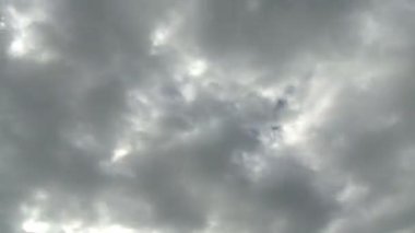 zaman atlamalı fırtına bulutların