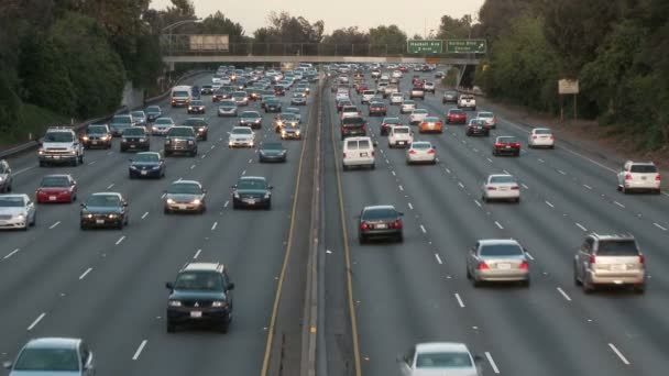 Rush Hour Tráfico en Los Ángeles — Vídeo de stock