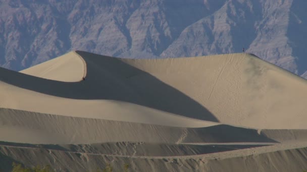 Death valley tijd vervallen van de zandduinen bij zonsondergang — Stockvideo