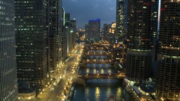 Чикаго огляд вночі — стокове відео
